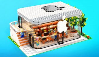 LEGO Apple Store