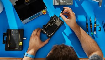 Стоимость ремонта новых iPhone 17