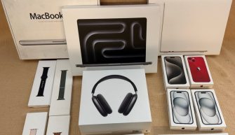 Упаковка Apple