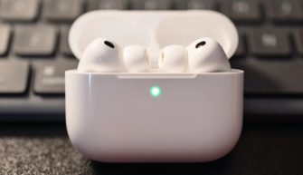 AirPods